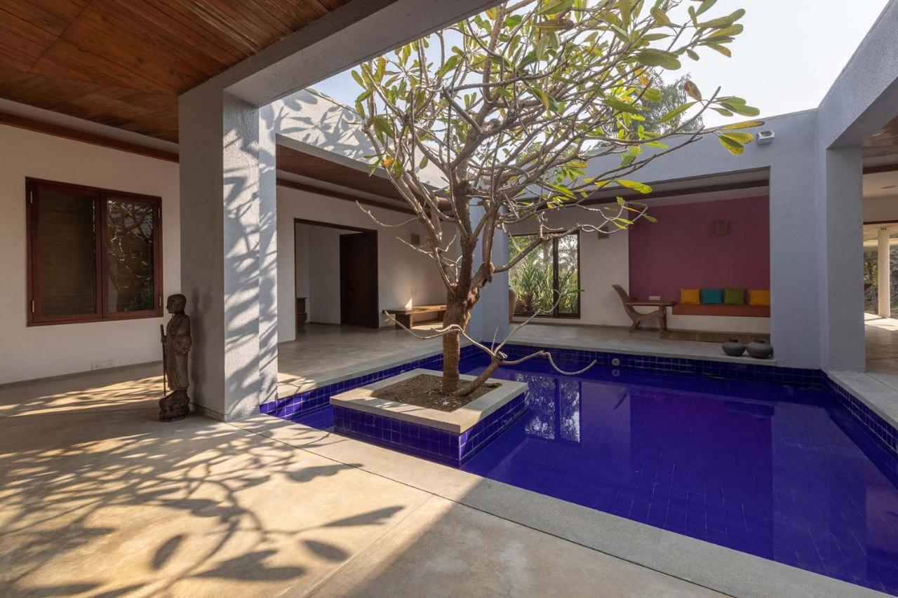 Jay House By Stayvista - Leisure Oasis With Pool, Snooker, Table Tennis & Foosball Fun Alībāg Ngoại thất bức ảnh