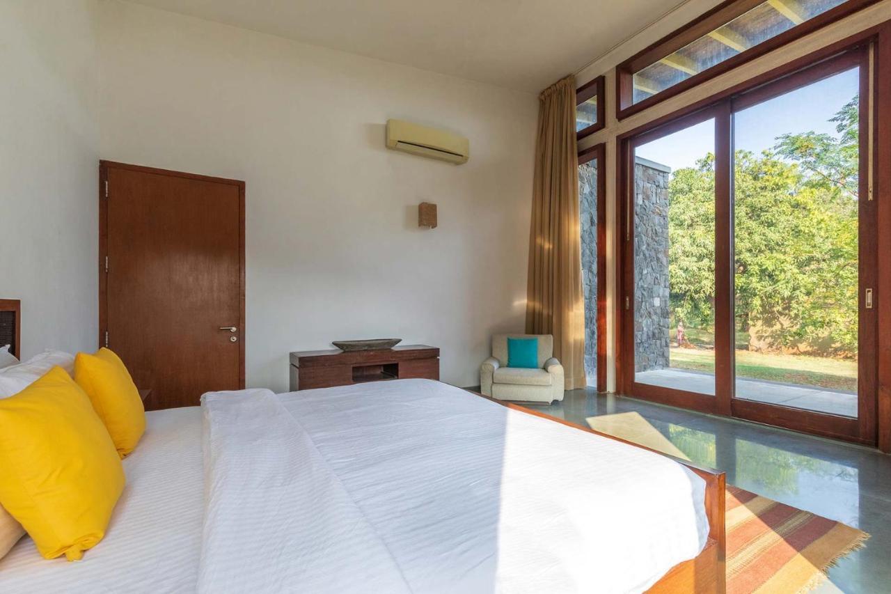 Jay House By Stayvista - Leisure Oasis With Pool, Snooker, Table Tennis & Foosball Fun Alībāg Ngoại thất bức ảnh